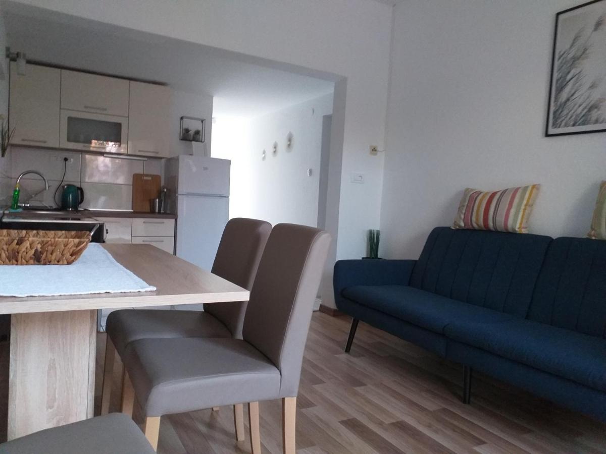 Apartments Golic บีโอกราดนาโมรู ภายนอก รูปภาพ