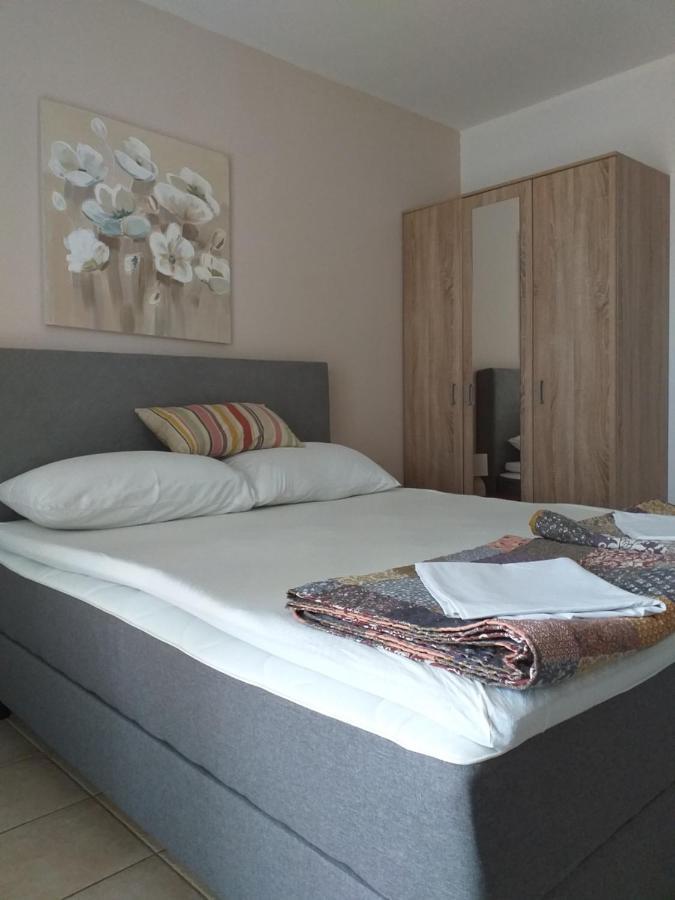 Apartments Golic บีโอกราดนาโมรู ภายนอก รูปภาพ