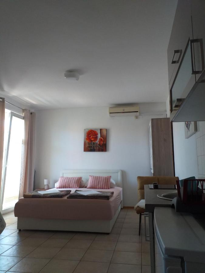 Apartments Golic บีโอกราดนาโมรู ภายนอก รูปภาพ