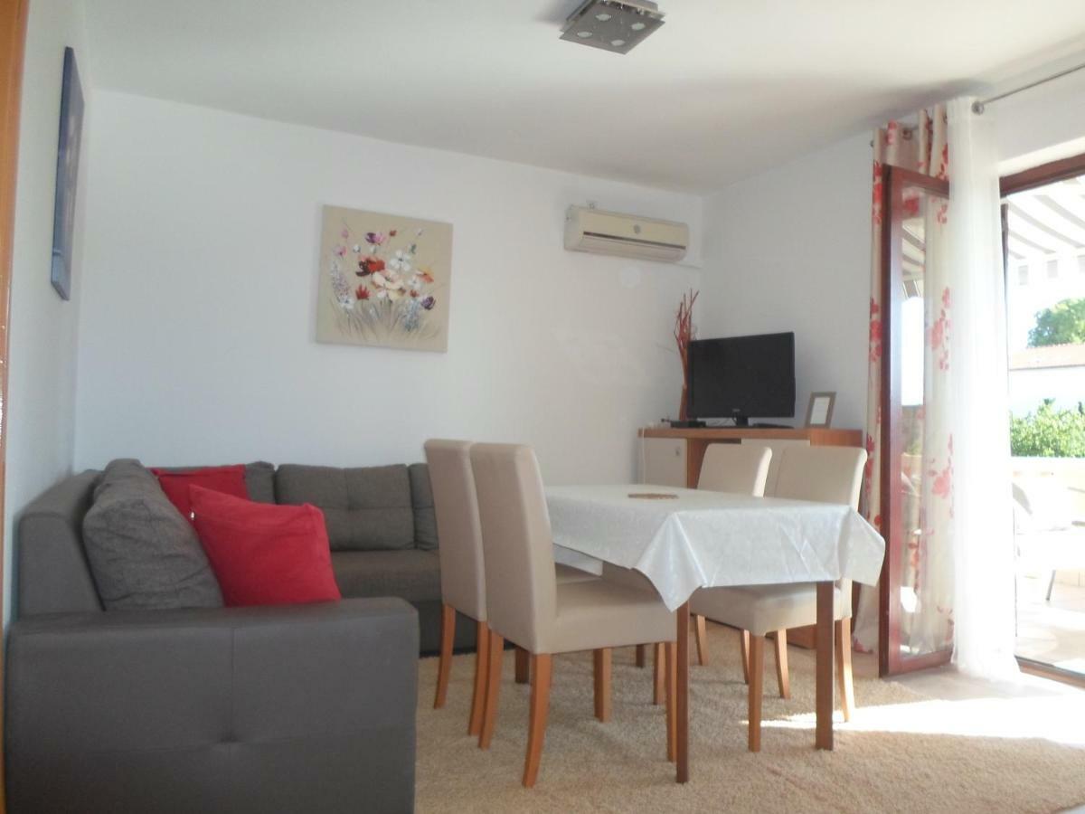 Apartments Golic บีโอกราดนาโมรู ภายนอก รูปภาพ